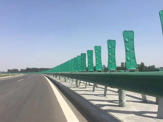 芜湖高速波形钢护栏